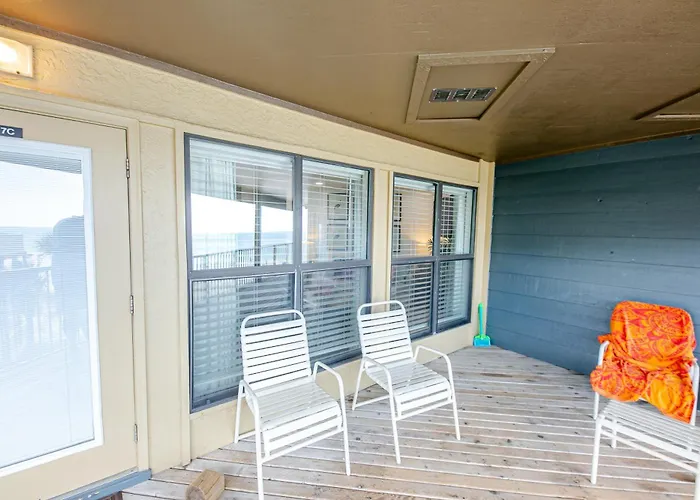 Apartment Sandpiper 7-c On The Beach- Smart Tvs *