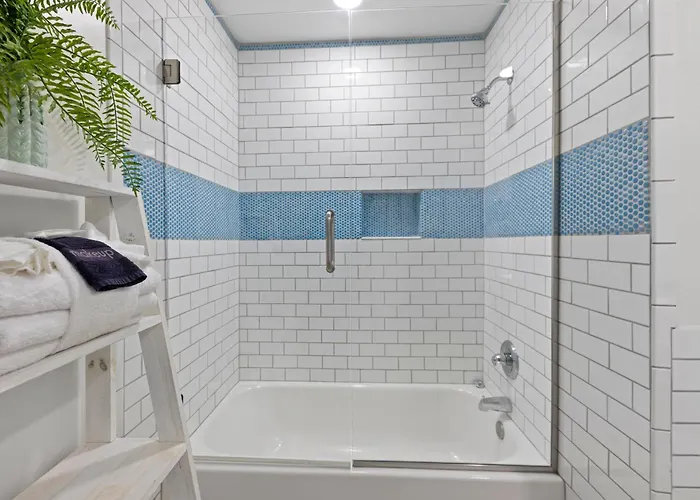 Sandpiper 7-c On The Beach- Smart Tvs Apartment Gulf Shores